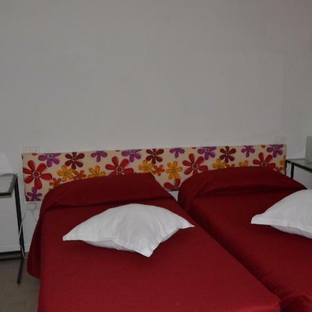 B&B La Via Dell'Ambra Due Carrare Экстерьер фото