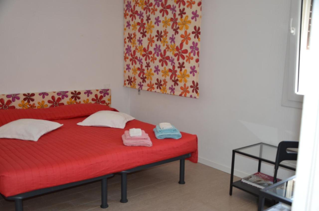 B&B La Via Dell'Ambra Due Carrare Экстерьер фото